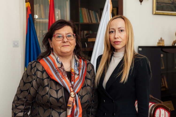 АМБАСАДОРКА РУМУНИЈЕ У ПОСЕТИ ВРШЦУ – РАЗГОВОРИ О ПРЕКОГРАНИЧНОЈ САРАДЊИ И НОВИМ ИНФРАСТРУКТУРНИМ ПРОЈЕКТИМА