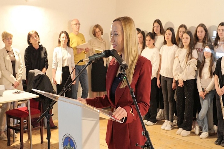 ДАН ОСНОВНЕ ШКОЛЕ *ЂУРА ЈАКШИЋ* У ПАВЛИШУ