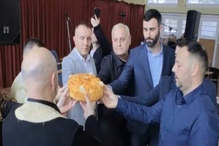 ПОЉОПРИВРЕДНА ШКОЛА „ВРШАЦ“ ОБЕЛЕЖИЛА 105 ГОДИНА ПОСТОЈАЊА И СЛАВУ СВЕТОГ ТРИФУНА